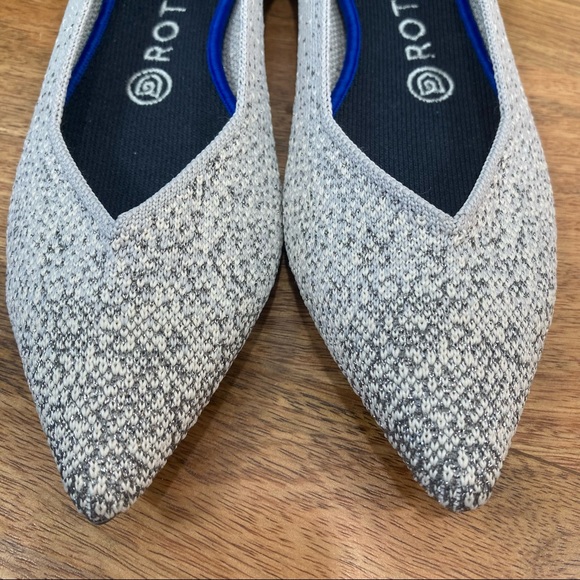 🦄Rothy’s Retired Pearl Metallic Points🦄 - Picture 8 of 11